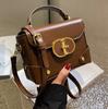 Bolso bandolera versátil, elegante y moderno, portátil, pequeño, cuadrado, con textura, estilo 2022.