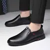 [Couro de vaca macio] sapatos masculinos de couro couro respirável sapatos casuais coreanos sola macia antiderrapante versátil para o dia a dia sapatos masculinos