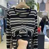 Suéter de punto a rayas para mujer, corte ajustado, ligero, diseño nuevo para primavera y otoño, de manga larga, versátil, top elegante