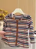 Chicas Otoño Nuevo Estilo Estilo Coreano Chaqueta con Capucha Rayada Moda Bebé Conjunto Casual Ropa Infantil Elegante de Moda Infantil