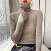 Camiseta básica de punto ajustada de cuello alto, nuevo estilo, suéter de punto para mujer para usar como prenda exterior, top de manga larga de cuello alto para otoño e invierno
