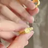 Nuevo 2023 520 Reloj Anillo Blanco para Mujer Oro de 24K Pequeño Anillo de Apertura Ajustable