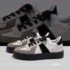 Zapatillas de Entrenamiento Panda para Hombre 2026 Zapatos de Viaje de Primavera Suela Gruesa Que Aumentan la Altura Deportivas Casuales Zapatillas Versátiles de Moda