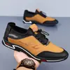 Zapatos Casuales de Cuero 2025 de Caña Baja para Hombre Comercio Exterior Transfronterizo Zapatos de Frijol con Suela Blanda Zapatos de Conducir para Papá Zapatos de Cuero para Hombre