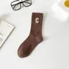 Calcetines para Mujer de Caña Media Ins Tendencia Combinan con Todo Alto Valor Estilo Mori Otoño e Invierno Letra C Estilo Japonés Ropa Exterior Pantalones de Tiburón