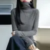 Suéter de punto fino para mujer, de cuello alto, manga larga, corte ajustado, suave y cómodo, adecuado para primavera y otoño, perfecto como capa interior para el trabajo o uso casual, color liso, estilo pullover