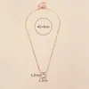 Collar con colgante de amor para todo el partido de Corea del Sur, diseño nicho de fritillaria, cadena de clavícula de acero de titanio de alta calidad, collar de estilo simple