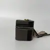 Mini Bolsa de Almacenamiento de Cuero Rayado Colgante Estuche para Auriculares Inalámbricos Billetera Moda Accesorio Llavero de Coche Cartera