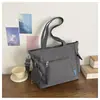 Bolso tote minimalista de nailon para ir al trabajo al por mayor, estilo nuevo, casual, gran capacidad, ligero, bolso de hombro, bolso cruzado, moderno