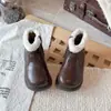 Botas de Nieve para Niñas con Forro Polar 2026 Botas de Invierno Nuevas Botas Cortas para Niños Zapatos de Algodón Engrosados para Otoño e Invierno Segundos Zapatos de Algodón
