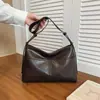 Bolsa Saco de Ombro Único para Mulheres 2025 Outono Nova Moda Grande Capacidade Bolsa Tote Transversal Bolsa de Axila Nicho Coreano