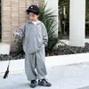 Ropa Infantil Traje con Capucha para Niños Primavera y Verano 2026 Nuevo Estilo Estilo Coreano Ropa Deportiva y Casual Infantil Moderna para Niños Medianos y Grandes