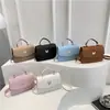 Estilo Transfronteiriço Verão 2025 Nova Moda Vintage Versátil Simples Casual Chique para o Dia a Dia Bolsa de Ombro Transversal
