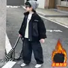Suéter de Retalhos de Jeans com Acolchoamento de Penas para Meninos, Estilo Coreano, Jaqueta Grossa Bonita para Crianças, Jaqueta para Bebês, Comércio Exterior