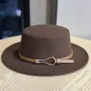 Sombrero de lana de ala ancha a la moda estilo británico, sombrero tipo cubo elegante versátil vintage, sombrero unisex de copa plana