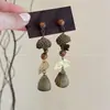 Nuevos Pendientes Largos Estilo Chino Retro Bosque Eucalipto Fruta para Mujer Diseño de Nicho Pendientes Únicos Pendientes Elegantes Pendientes