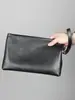 Bolso de Mano para Hombre Aoyi, Piel Genuina de Primera Capa de Vaca, Gran Capacidad, Bolso de Mano Casual de Negocios, Sobre de Hombre, Cartera