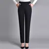 Jeans Feminino de Corte Solto com Cintura Elástica, Elástico, Calça Casual de Cintura Alta para Mulheres de Meia-Idade e Idosas, Forrado com Fleece, Cor Escura, Efeito Emagrecedor