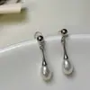 Brincos Longos em Forma de Gota de Pérola Venda Quente Transfronteiriça, Brincos com Design Exclusivo Banhados a Ouro, Brincos Exquisitos Elegantes e Modernos, Lote Misto