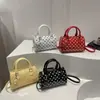 2026 Nuevo Bolso de Mano Estilo Coreano Bolso Tote Pequeño para Mujer, Bolso Almohada de Lunares de Alto Valor de Nicho, Bolso de Hombro Cruzado Único para Mujer