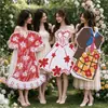 Accesorios para Fotos de Boda, Accesorios Pequeños Creativos de Atmósfera para Sostener por las Damas de Honor y Mejores Amigas de la Novia, Sesión de Fotos con Bata de Novia por la Mañana, Fotos de Alta Calidad