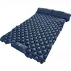 Colchón inflable portátil para exteriores, engrosado y a prueba de humedad, adecuado para acampar, se puede empalmar, hecho de material de nailon, 7 cm de grosor