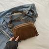 Bolso de Diseño Personalizado Marrón Nuevo Verano 2025 Bolso de Mujer Bohemio Retro Versátil Bolso Cruzado Bolso con Borlas