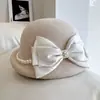 Boina Oscura Bordada con Hojas de Bambú Guofeng, Gorro Pequeño de Lana Australiana para Niños, Cadena de Cuentas de Camelia Xiangfeng Pequeña, Sombrero de Fieltro