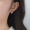 Pendientes de aro gruesos y lisos para mujer, sencillos y versátiles, diseño minimalista, estilo nicho, adecuados para el uso diario, pendientes de aro redondos básicos, venta al por mayor