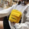 Bolso pequeño de lona de verano 2019, bandolera de un solo hombro de color liso para mujer, bolso para teléfono móvil, mochila para mujer con diseño de celebridades de Internet.