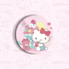 Insignia Sanrio Hello Kitty Insignia de Lata de Merchandising de Dibujos Animados Anime Insignia Colgante para Decoración de Mochila