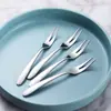 Acero Inoxidable 304 Vajilla Tenedor de Fruta Tenedor de Postre para el Hogar Tenedor de Dos Picos Tenedor de Postre Vajilla Occidental de Grado Alimenticio Venta al por Mayor