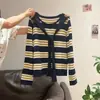 Xale de Estilo Sofisticado Listrado Malha de Manga Longa para Mulheres Outono e Inverno 2025 Camisa Base Solta Estilo Preguiçoso Top
