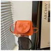 Color Sólido, Estilo Occidental, Texturizado, Moderno, Nuevo Acabado de Laca 2026, De Moda Este Año, Bolso de Mano, Bolso Cruzado, Bolso Cuadrado Pequeño