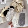 Nuevos calcetines náuticos de estilo coreano de primavera y verano 2024 con punta de onda pequeña, calcetines transpirables, pequeños calcetines casuales frescos para mujer, lote