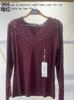 Camiseta Básica Jiaxuan 966 Dourada Sexy Renda Decote V Outono e Inverno Macia e Confortável Alta Elasticidade Camiseta Básica Feminina Manga Longa