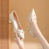 Brisa Nocturna Zapatos de Tacón Alto para Mujer Nuevos Puntiagudos Tacón de Aguja Boca Baja Etiqueta de Viaje Retro Elegantes Zapatos de Trabajo de Alta Gama