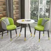 Conjunto de Mesa e Cadeiras de Lazer para Varanda da Moda, Mesa Redonda Simples de Camada Dupla para Recepção e Negociação, Uma Mesa e Duas Cadeiras, Conjunto de Três Peças para Receber Convidados