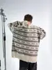 Suéter Listrado em Cor Contrastante para Homens, Estilo Solto e Relaxado, Novo Estilo Americano Outono e Inverno, Top Casual de Moda de Alta Qualidade com Gola Redonda para Casais