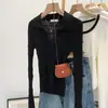 Top de punto de manga larga con cuello en V y cuello camisero, nuevo top versátil elegante de cuello cuadrado ajustado para mujer 2025