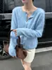 26 Outono Novo Estilo Blusa Estilo Coreano Seda Caxemira Escovado Cor Sólida Gola Redonda Manga Longa Versátil Malha Cardigan para Trabalho para Mulheres