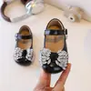 2026 Nuevo Modelo Zapatos de Cuero con Lazo de Pedrería para Niña, Estilo Princesa, para Vestir, Suela Suave Antideslizantes, Zapatos de Cristal, Zapatos de Salón Versátiles