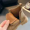 Botas para Niños Botas Martin para Niños 2026 Otoño/Invierno Nuevo Desfile de Moda Botas Cortas de Moda Botas Amarillas Grandes para Niños al Aire Libre Medianas/Grandes
