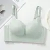 Sujetador inalámbrico ajustable tipo push-up, realza y da soporte a los pechos laterales, copa lisa de grosor medio, lencería cómoda para mujeres con busto pequeño