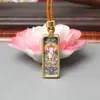 Pingente Tangka de Aço Titânio Pequena Barra de Ouro Amuleto Buda Pingente Pintado à Mão Dourado Oito Grandes Deuses Guardiões Zaki Lhamo Tara Verde