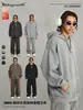 Moletom com Capuz Lavado de Lã para Homem, Marca Americana Retro Tendência, Cor Nevoeiro, Corte Solto, Esportivo de Rua, Coleção Outono/Inverno 2025