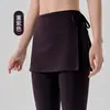 Falda de una pieza con tirante que cubre la parte trasera para mujer, minifalda deportiva anti-vergüenza, falda de cobertura de yoga Pilates anti-exposición