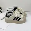 Zapatos de Skate Casuales Color Macarrón para Niños Estudiantes Estilo Nuevo Principios de Otoño 2025 Niños y Niñas Moda Puntera de Concha Zapatos de Skate Clásicos