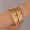 Pulseras de Moda con Textura de Diseño Nuevo de Venta Caliente Transfronteriza Europea y Americana para Mujeres Tendencia de Nicho Fotografía Callejera Pulseras Retro