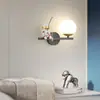 Lámpara de Pared de Astronauta Dormitorio Mesita de Noche Sala de Estar Habitación Infantil Minimalista Moderno Creativo Fondo de Luna Pared Pasillo Escalera Luz